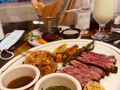 -Mark&Mars Restaurant