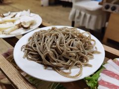 -银同牦牛肉火锅