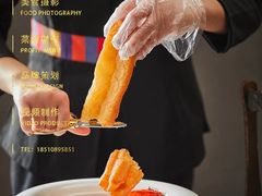 -鞍山大白鲨美食酒店