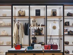 -王府井奥莱临潼小镇(临潼店)