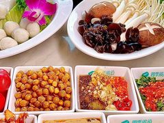 -四季缤纷椰子鸡(雨花亭凯德广场店)