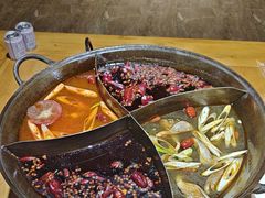 -白乐天毛肚火锅馆(南滨路店)