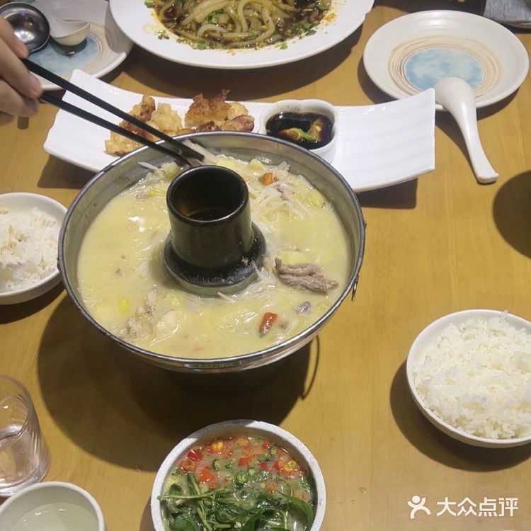 炸鱼排的酥脆享受