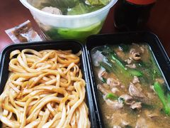 手打牛肉丸汤-幸运牛汕头小黄牛牛肉火锅(梅林店)