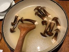 -黑鸡小馆(金源店)