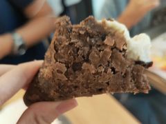 脆脆奶思三角派-麦当劳(杭州临平万达广场店)