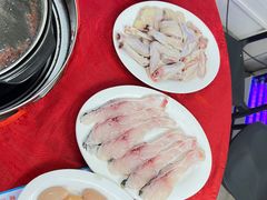 -花苑美食横琴生蚝火锅(拱北粤华路店)