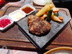 -Erman岩烧牛排(虹桥南丰城店)