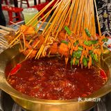 现在串串店都这么卷吗？精酿也太好喝了吧！