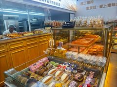 -宏发红西饼屋(天津路店)