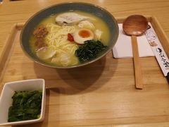 白汁河月豕煨面-江小鲀河豚馄饨(日月光店)