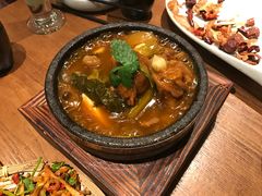 -云海肴·汽锅鸡·云南菜(天山百盛优客店)