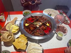 -厂花素芬九宫格火锅(红光店)