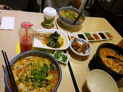 -蒙自源过桥米线(红谷滩万达店)