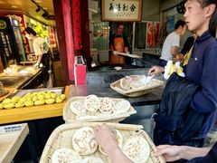 -眼镜粑粑