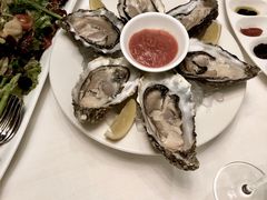 -龙虾酒吧扒房(宁波香格里拉店)
