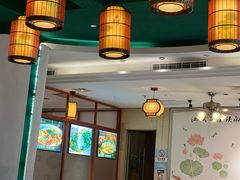 -江城小馆陕南妈妈菜·全球旅行餐厅(钟楼店)
