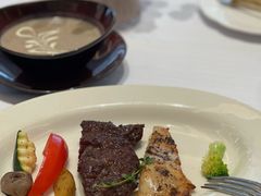 -马克西姆俄罗斯餐厅(通亚街店)