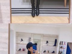 -STUART WEITZMAN(静安嘉里中心店)