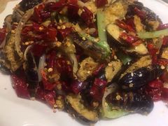 -喝丢一只鞋辣炒海鲜小烧烤(三八广场店)