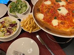 香脆薯条-WOLFGANG PUCK KITCHEN & BAR(迪士尼小镇店)