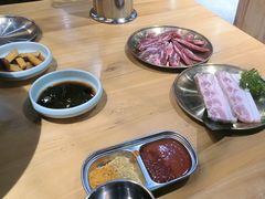 -汉城烤肉(华山路店)