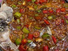 -香巴拉云南餐厅(华莱坞店)