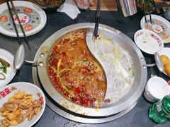 -沸炉重庆老火锅(军事博物馆店)