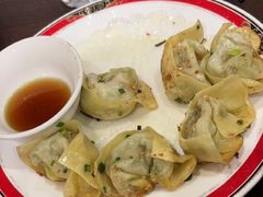 煎馄饨-小实惠嘉(威海路店)