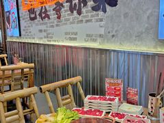 -来龍儿鲜切牛肉自助老火锅