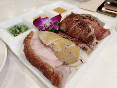 -香港新发烧腊茶餐厅(万象店)