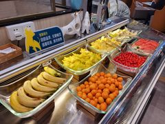 自助水果面包-诺丁牛排披萨自助餐厅(汕头苏宁店)