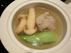菜胆松茸炖狮子头-外高桥喜来登酒店采悦轩