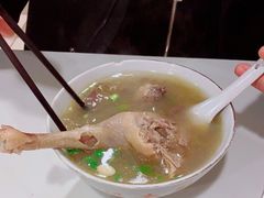 鸡腿汤-民间老鸡汤面馆(中山北路店)