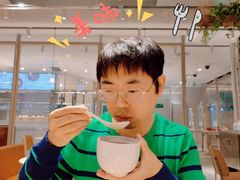 -老乡鸡(上海白玉兰广场店)
