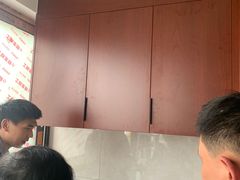 -佰丽爱家全屋定制(汶水店)