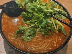 -肥汁米蘭香港米线(定西路店)