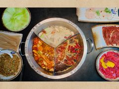 奔驰锅-大龙燚火锅(五一广场店)