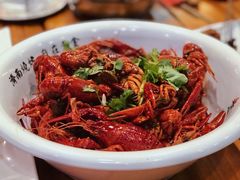 麻辣小龙虾-清真·老金烧烤·小龙虾(奥体中路店)