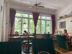 -雕刻时光咖啡馆(交大店)