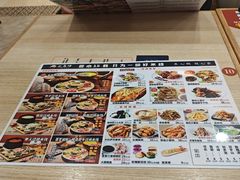 -花馬肆.云南过桥米线(汉神购物广场现场熬汤店)