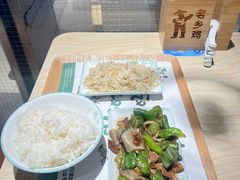 -老乡鸡(上海白玉兰广场店)