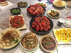 -巴厘龙虾·榜首油焖大虾(音乐学院·沿江酒馆店)