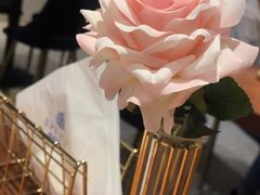 -POKEE VIA&Brunch·维娅(重庆来福士店)