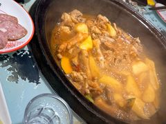 -鱼窝棚柴火铁锅炖(富山屯店)