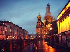 -滴血救世主教堂