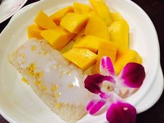 -Dang restaurant (patong phuket)