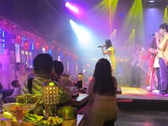 -喜鹊音乐酒馆(西街店)
