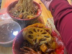 -小吴水煮(羊子巷无任何分店)