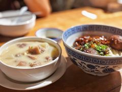 -沪西老弄堂面馆(定西路店)